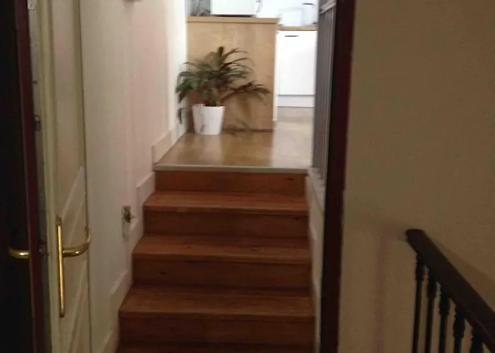 T2 Dans Le Centre Historique, Triangle D'or